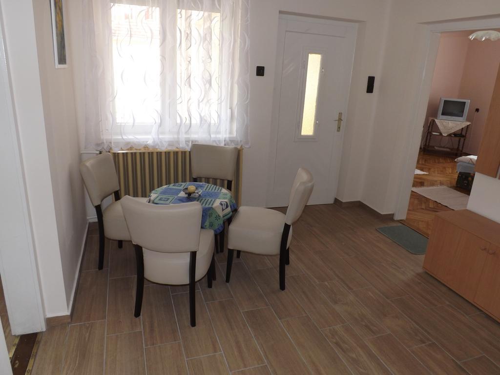 Fagyoengy Apartment Sárvár Cameră foto