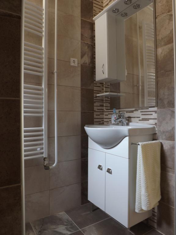 Fagyoengy Apartment Sárvár Cameră foto